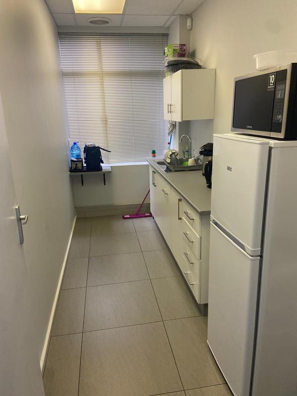To Let commercial Property for Rent in Humerail Eastern Cape